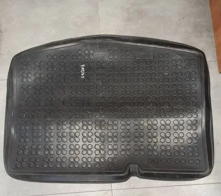 Toyota Yaris Rubber trunk/boot mat liner 231746