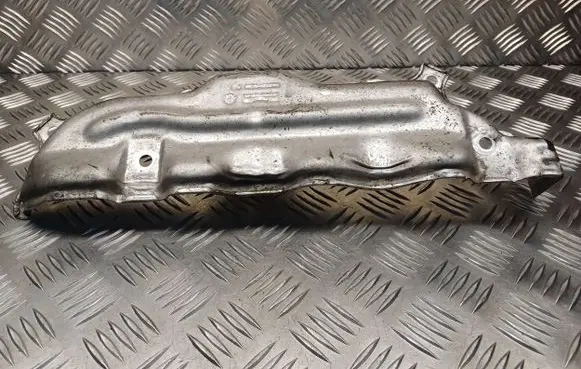 Peugeot 308cc Exhaust heat shield 9670429280