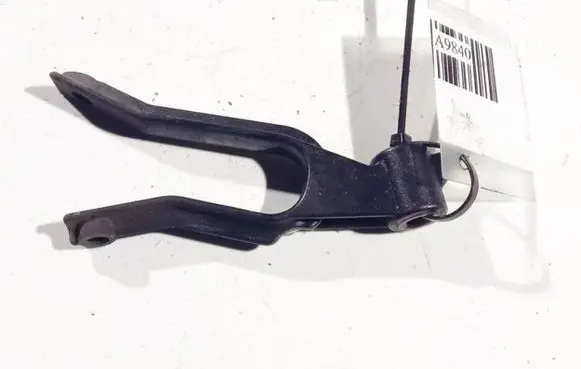 Opel Astra H Radiator mount bracket 13162131