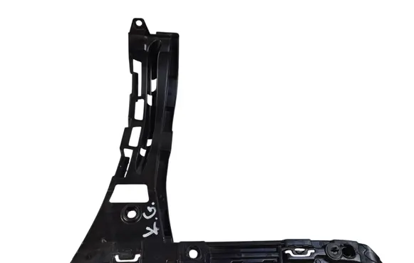 Mercedes-Benz C W205 Bumper support mounting bracket corner A2058801702