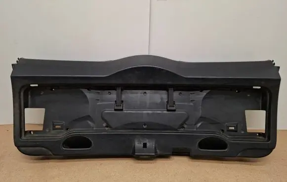 BMW 5 E60 E61 Tailgate trim 7061394 52850610