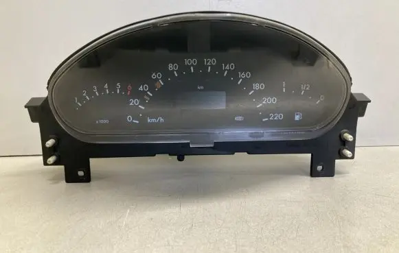 Mercedes-Benz A W168 Speedometer (instrument cluster) A1685404011 09051682021 9902230010