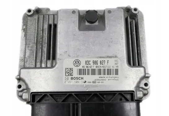 Volkswagen Tiguan Engine control unit/module 03C906027F