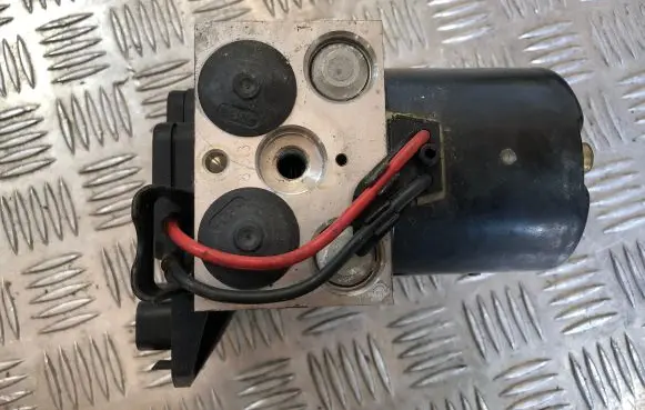 Mercedes-Benz E W210 ABS Pump A0034313112 0265217402 9106010325