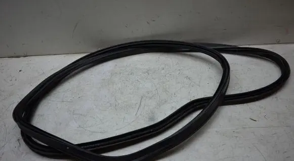 BMW X5M E70 Trunk rubber seal (body) 