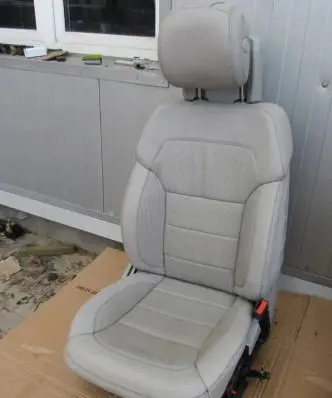 Front passenger seat
