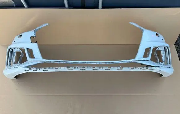 Audi RS5 Front bumper 8W6807437M