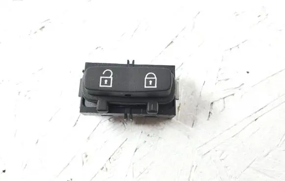 Volvo XC60 Central locking switch button 30710475 03451600