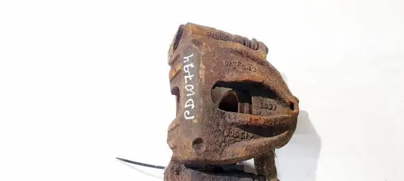 Toyota Corolla Verso AR10 Front brake caliper