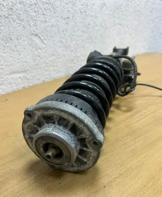 BMW 7 F01 F02 F03 F04 Front shock absorber/damper 4064272 D8758