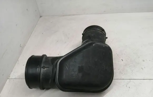 Hyundai ix35 Turbo air intake inlet pipe/hose 281382Y310