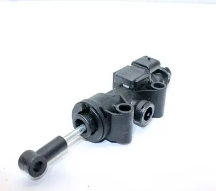 Mercedes-Benz C W205 Clutch slave cylinder A2052900012