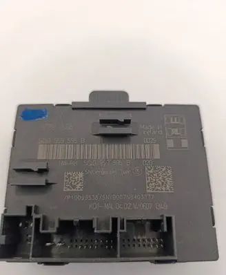 Audi A3 S3 8V Door control unit/module 5Q0959595B