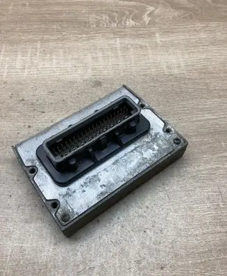 Chrysler Voyager Fuse module 04869000AJ