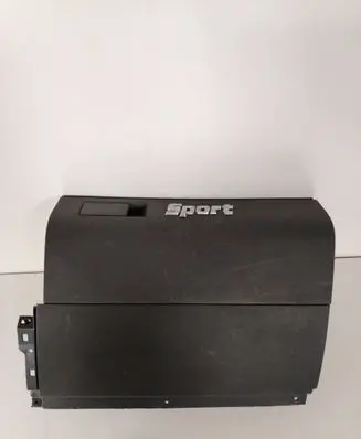 Volkswagen Touran I Glove box