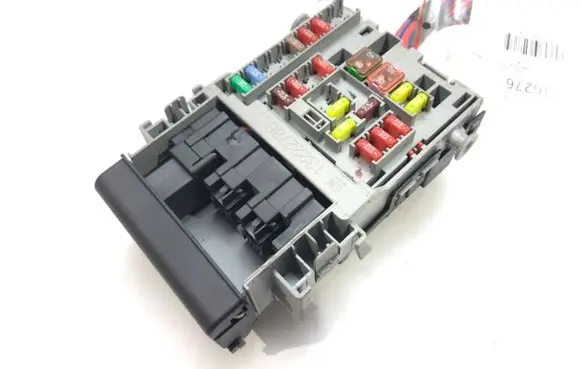 Opel Astra J Fuse box set 