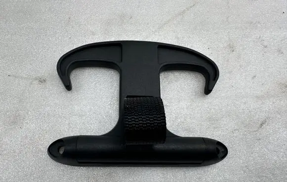 Audi A6 S6 C7 4G Tie down hook / loop 4G5867615