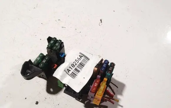 Fuse box set