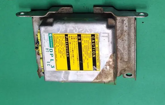 Subaru Legacy Airbag control unit/module 1523002750 98221AE040
