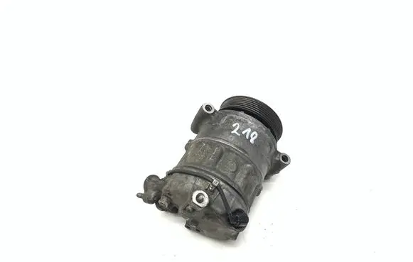 Jaguar XJ X351 Air conditioning (A/C) compressor (pump) C2D38105