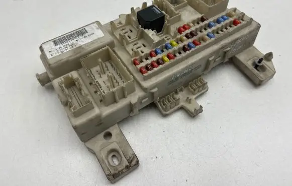 Ford Focus C-MAX Fuse module 4M5T14A073DG 00058159 519094502