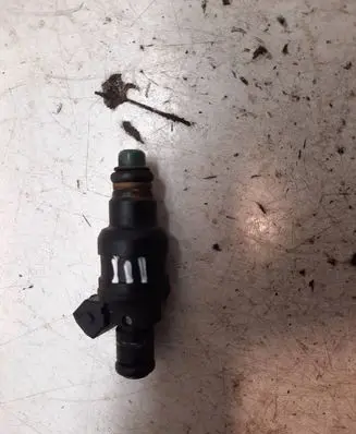 Audi A3 S3 8L Fuel injector 058133551