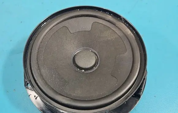 Volkswagen Tiguan Front door speaker 5NA035453 IMPRK1553152