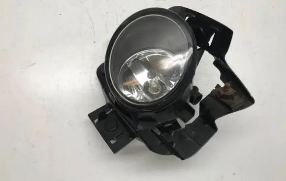 Nissan X-Trail T30 Front fog light 2615089905 89202705