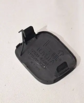 Toyota Prius (XW30) Front tow hook cap/cover 5212847010