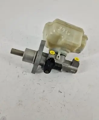 Volkswagen Touran I Master brake cylinder 1K1611301