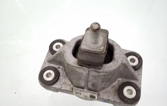 Land Rover Range Rover Sport L494 Engine mount bracket DPLA6A003BC 4518140