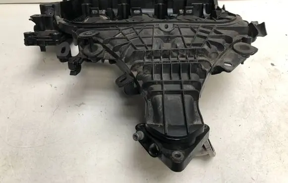 Ford Mondeo MK IV Intake manifold 9674394480