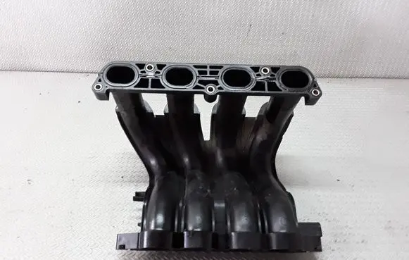 Nissan Note (E11) Intake manifold