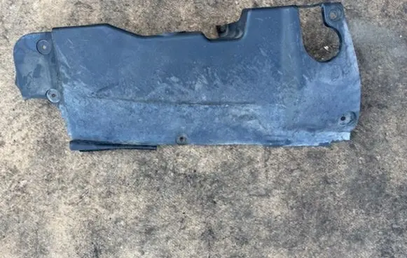 Lexus IS 220D-250-350 Engine cover (trim) 5379653040