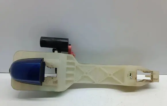 Hyundai i20 (PB PBT) Front door exterior handle/bracket 