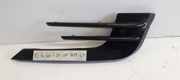 Volkswagen Golf VII Front bumper lower grill 5GE853665A