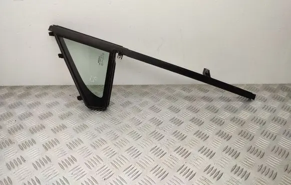 Renault Zoe Front door vent window glass four-door 43R000479 803317530R 803311561r