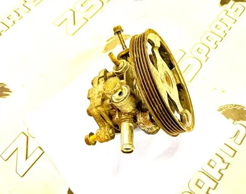 Mitsubishi Lancer Power steering pump
