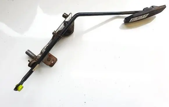 Mazda Premacy Accelerator throttle pedal 
