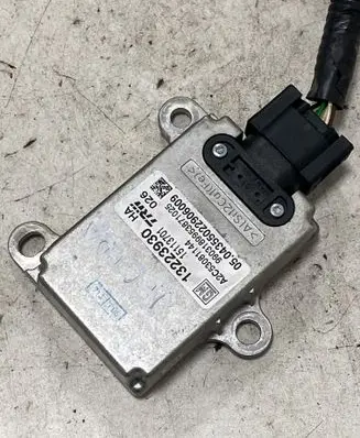 Opel Vectra C ESP acceleration yaw rate sensor 13223930 15113701 A2C53081144