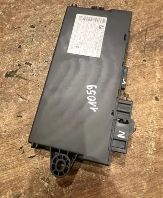 BMW 3 E90 E91 CAS control unit/module 6943834