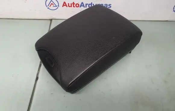 BMW X5 E53 Armrest 7077531 51167077531