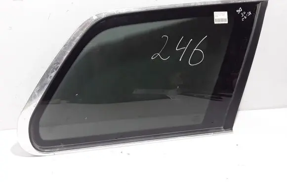 Volvo XC90 Rear side window 30779651