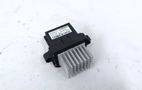 Ford Fusion II Heater blower motor/fan resistor DG9H19E624AA