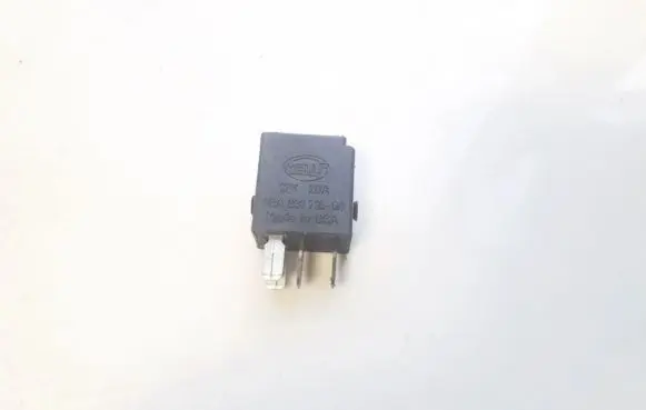 Mercedes-Benz ML W163 Other relay 0025421119 4ra931716-00
