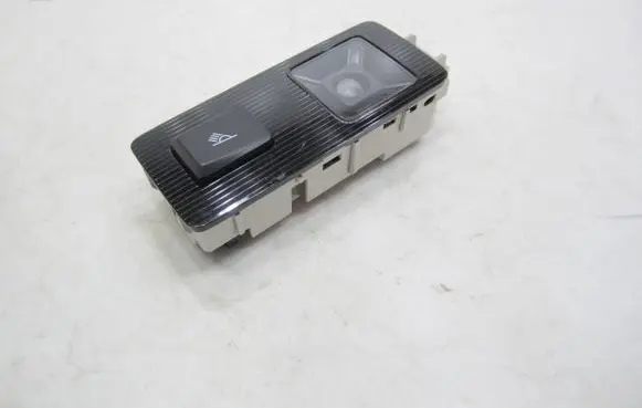Volkswagen Tiguan Rear seat light 5TA947291B
