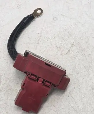 Nissan X-Trail T32 Positive cable (battery) H8150681
