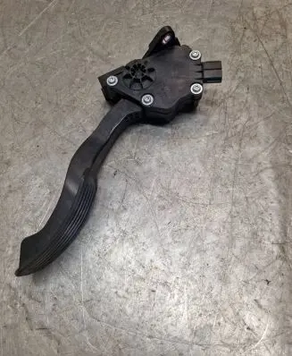 Lexus RX 450H Accelerator throttle pedal 7811033020 05M14B00440