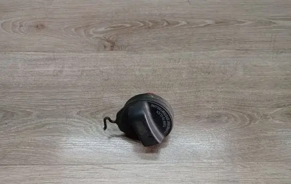 Fuel tank filler cap