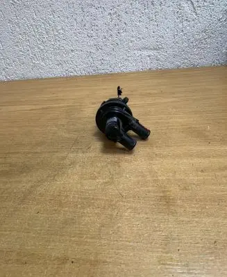 Lexus NX Electric auxiliary coolant/water pump 0641001301 1822